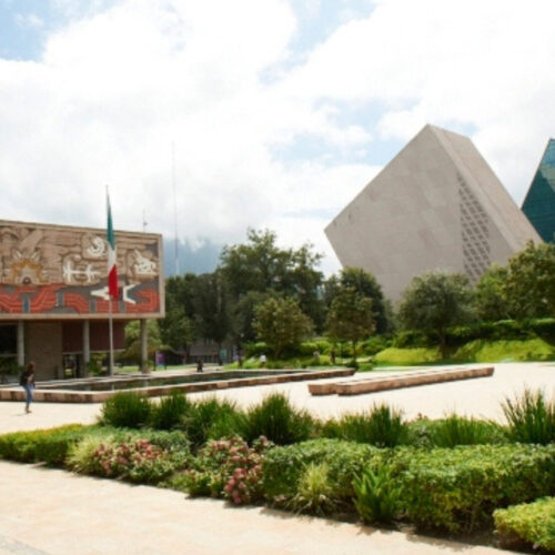 Reguladores. ITESM (Instituto Tecnológico y de Estudios Superiores de Monterrey)