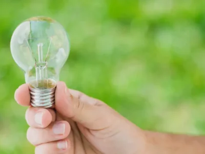 ¿Cómo reducir el consumo de energía en empresas e instalaciones industriales?